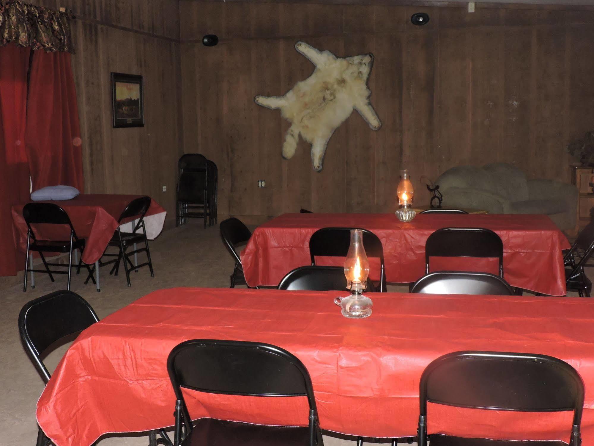 Grand Canyon Ranch & Outfitters Hotel Fredonia ภายนอก รูปภาพ