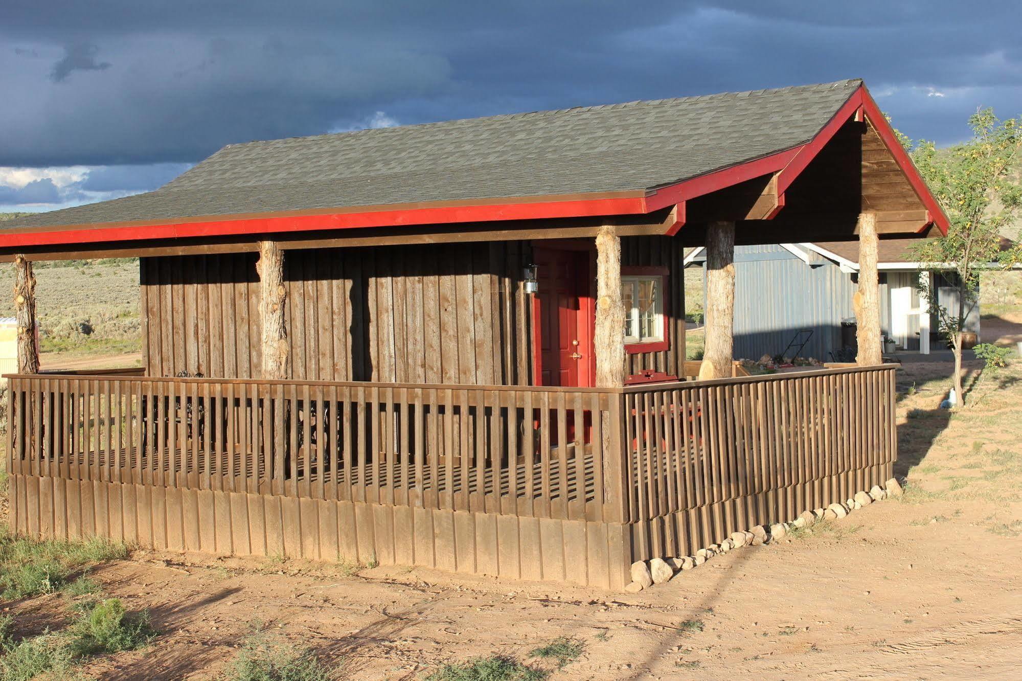 Grand Canyon Ranch & Outfitters Hotel Fredonia ภายนอก รูปภาพ