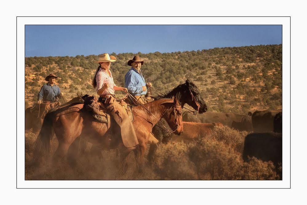 Grand Canyon Ranch & Outfitters Hotel Fredonia ภายนอก รูปภาพ